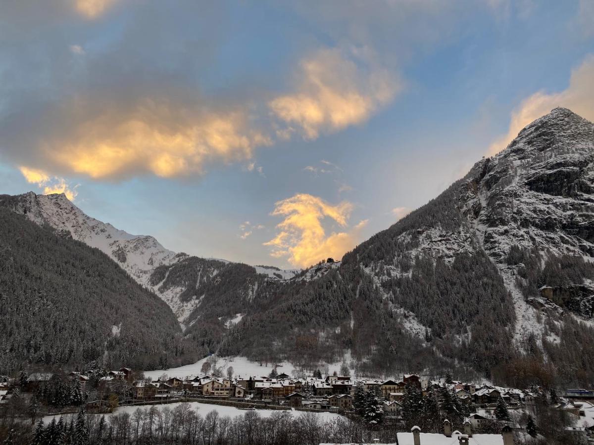 Hotel Walser Courmayeur Exterior foto