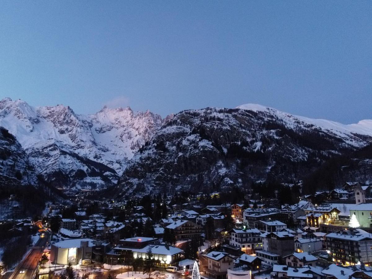 Hotel Walser Courmayeur Exterior foto