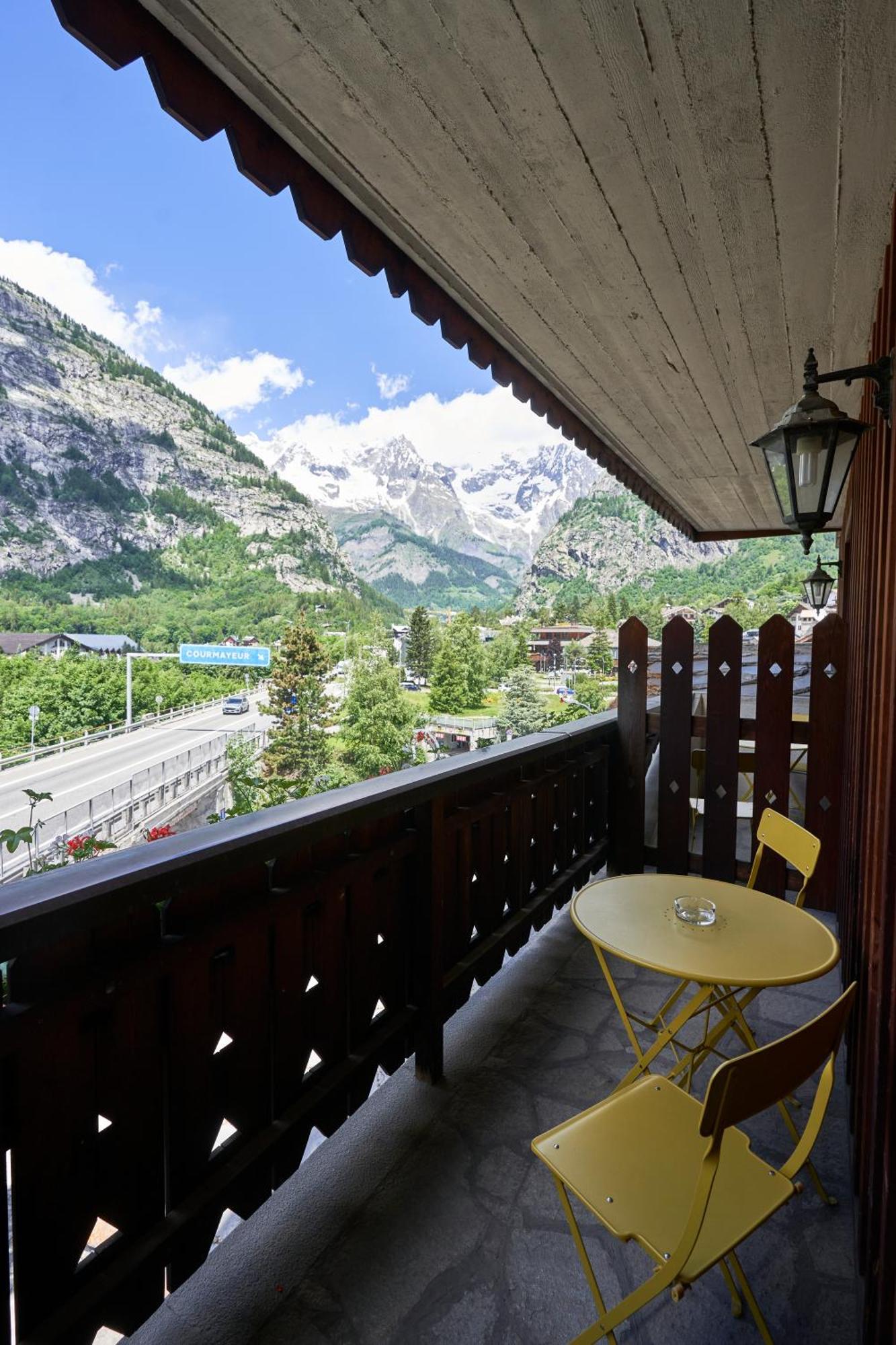 Hotel Walser Courmayeur Exterior foto