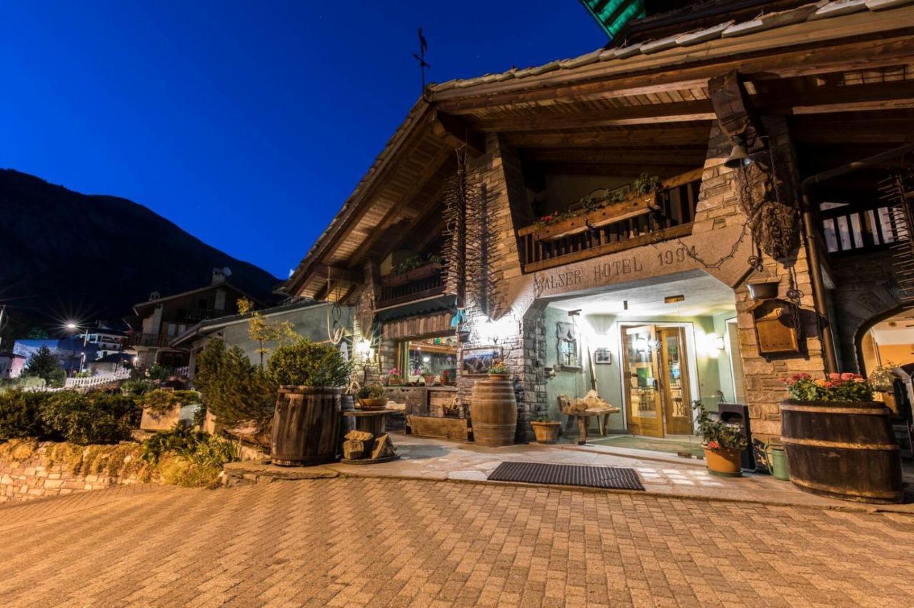 Hotel Walser Courmayeur Exterior foto